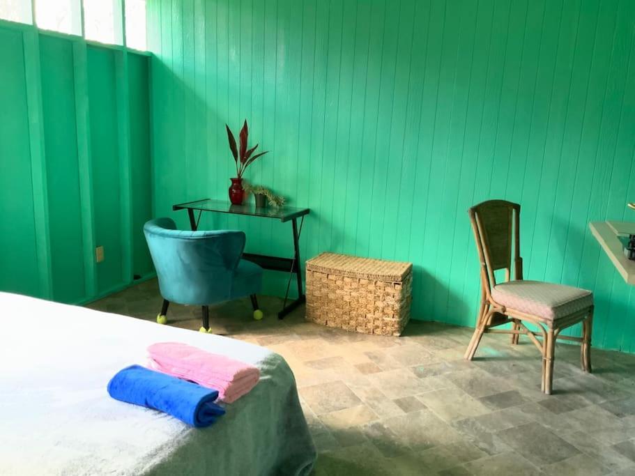 Simple Rustic Studio Deluxe Bed In Tropical Fruits Garden Hotel Mountain View Eksteriør billede